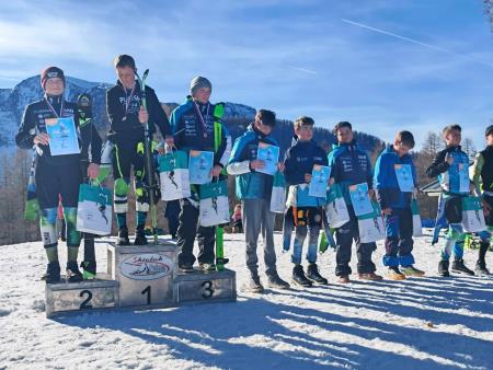 Četrti sklop smučarskih tekem Argeta junior (4)